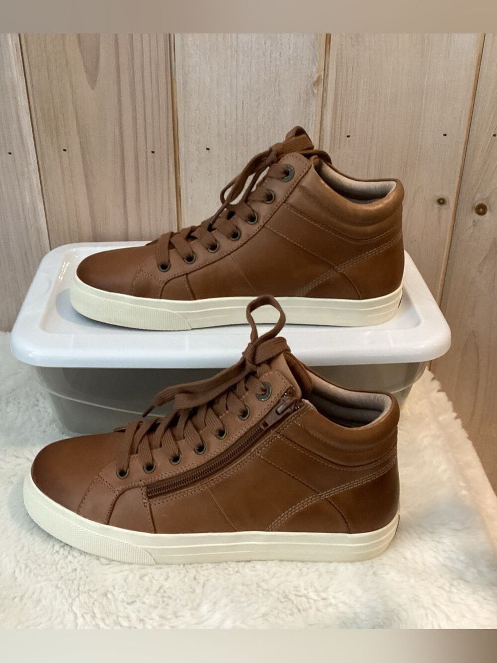 Taos Winner Leather High Top Sneaker Caramel - Picture 4 of 13